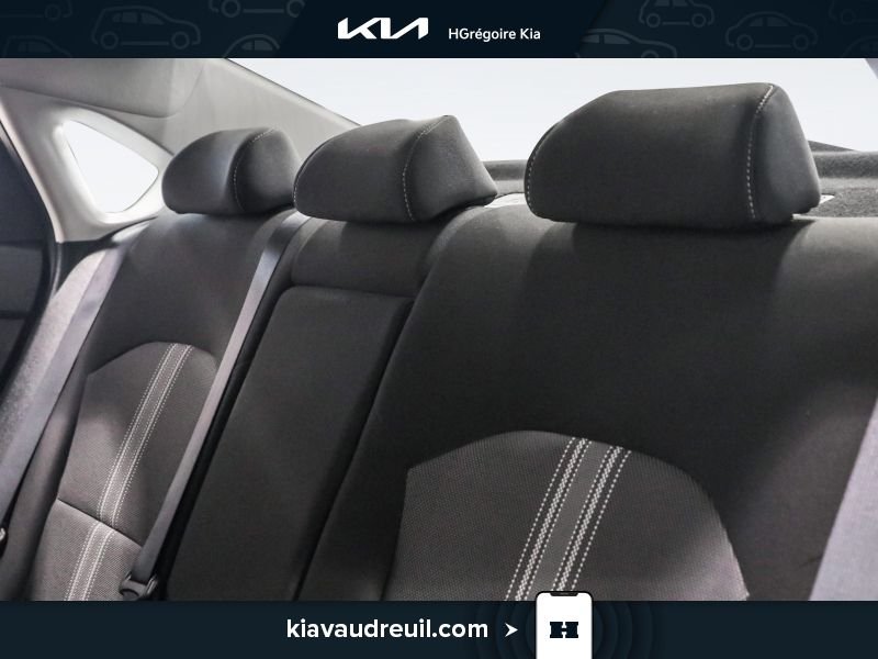 2023 Kia Forte Grey Blainville - photo #11