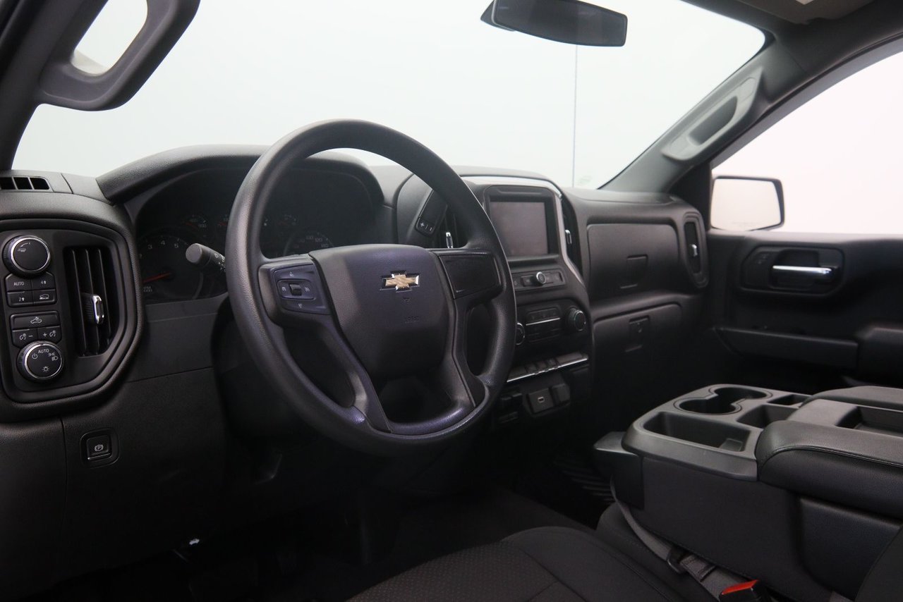 Chevrolet Silverado 1500 NIV 1GCUYBEF2LZ278031 2020 Noir Baie-Comeau - photo #4