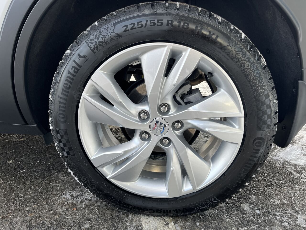 2026 BUICK Encore GX Privilégiée 4 portes TA SUMMIT WHITE Montmagny - photo #4