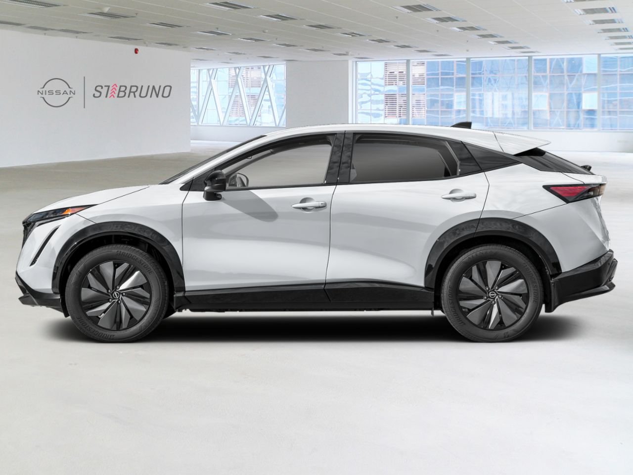 Nissan ARIYA 2026 Blanc Everest nacré triple couche Saint-Basile-le-Grand - photo #1