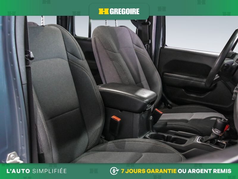 2024 Jeep Wrangler Grey Saint-Eustache - photo #25