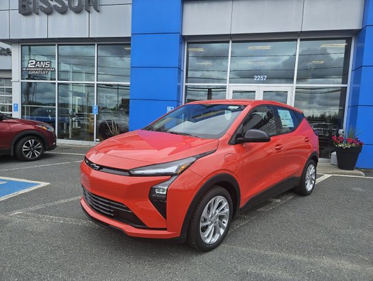 Chevrolet Bolt 2027 2027 Orange habanero