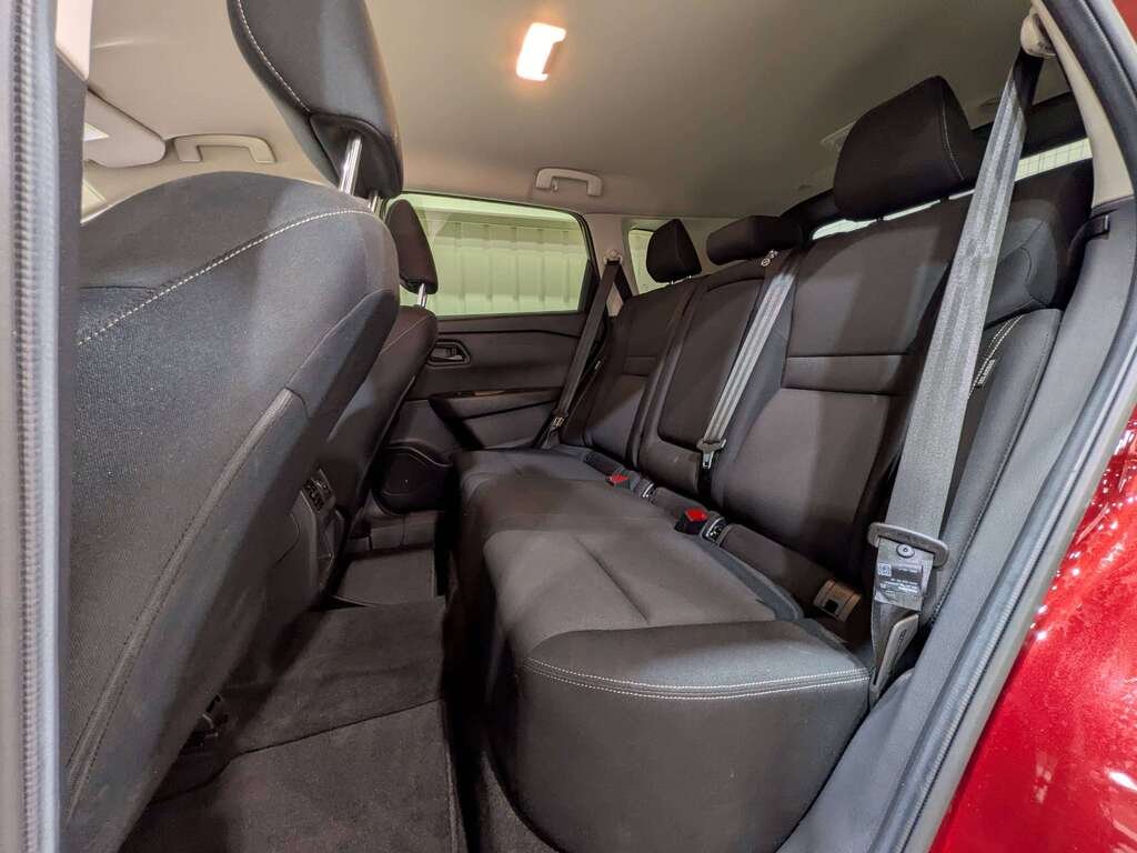 2024 Nissan Rogue AWD S Red Val-David - photo #10