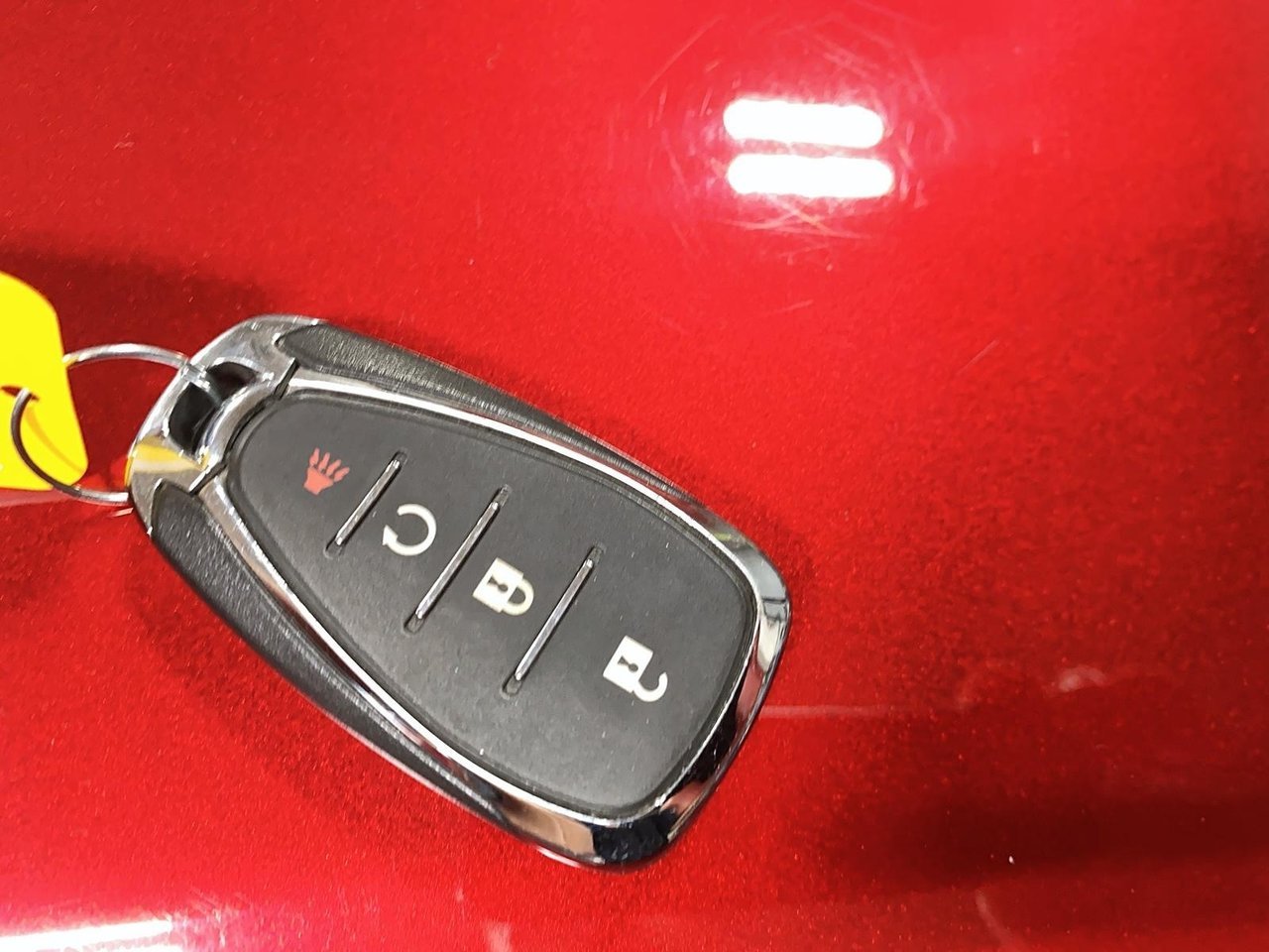 2022 Chevrolet Bolt EUV VIN 1G1FY6S03N4109645 Red Baie-Comeau - photo #21