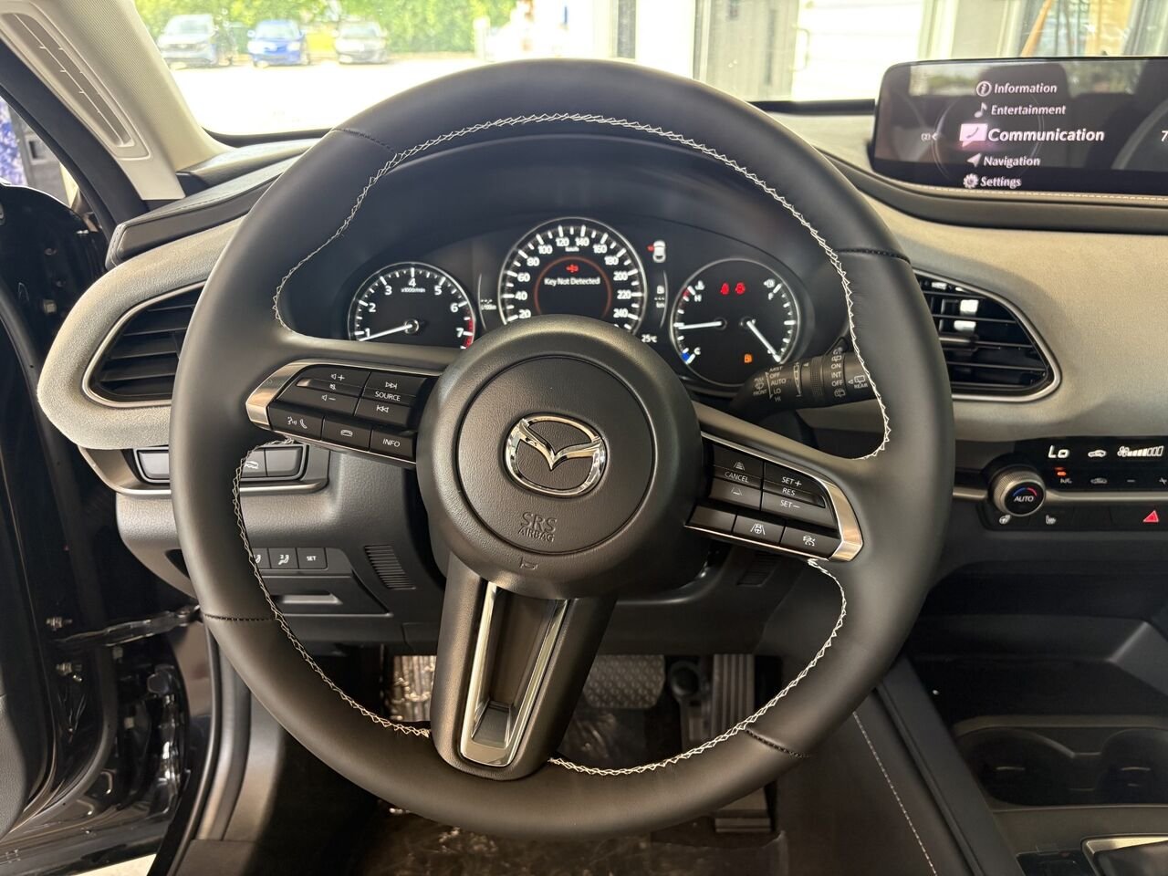 2026 MAZDA CX-30 GS KURO Snowflake White Pearl Châteauguay - photo #6