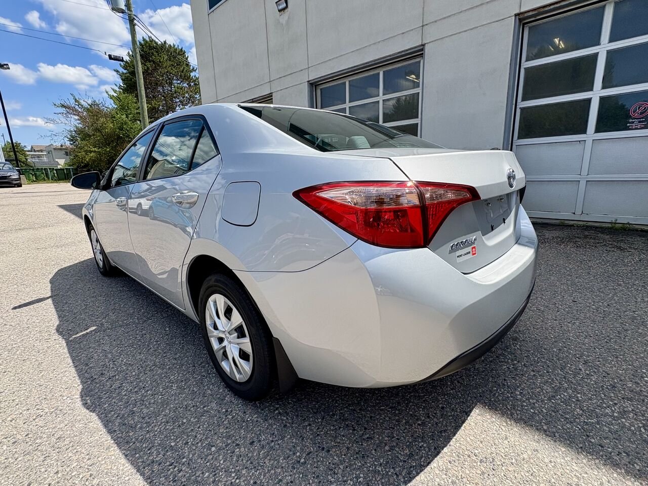2017 Toyota COROLLA Silver Mont-Laurier - photo #10