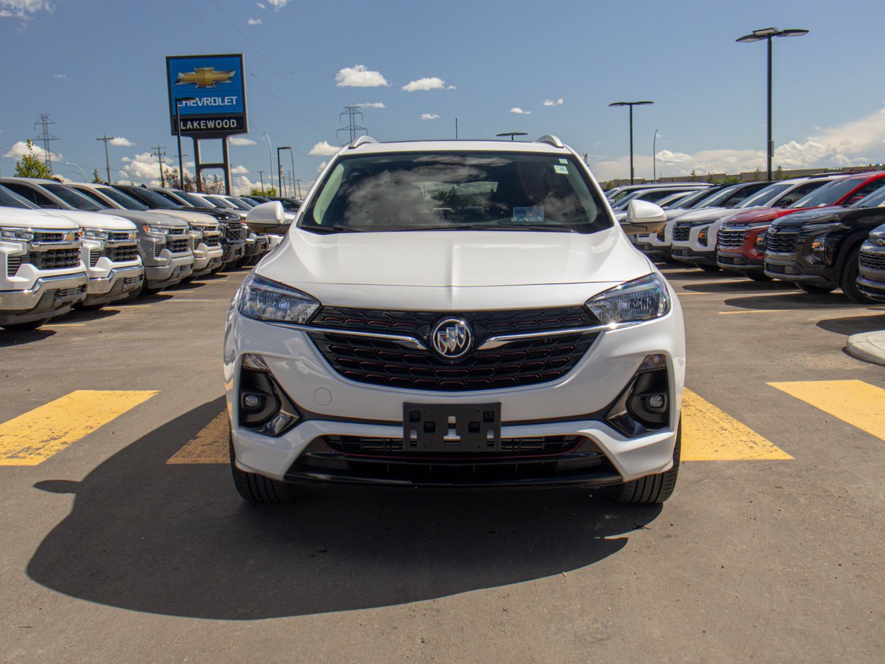 2022 Buick Encore GX AWD 4dr Select White Sherwood Park - photo #2
