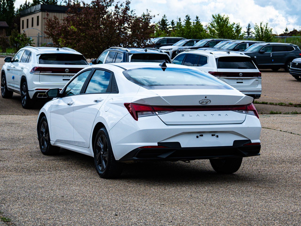 2022 Hyundai Elantra Preferred IVT White Sherwood Park - photo #10