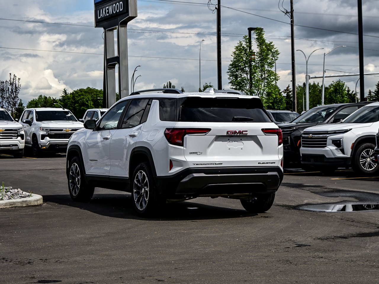 2026 GMC Terrain AWD 4dr Elevation White Sherwood Park - photo #10
