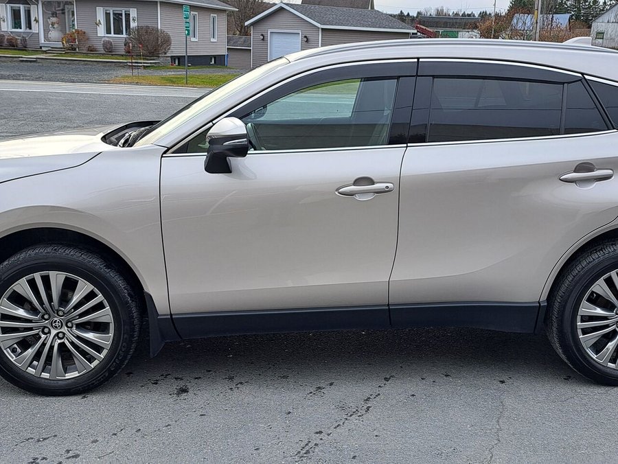 Toyota Venza 2024 2024 Titane éclatant