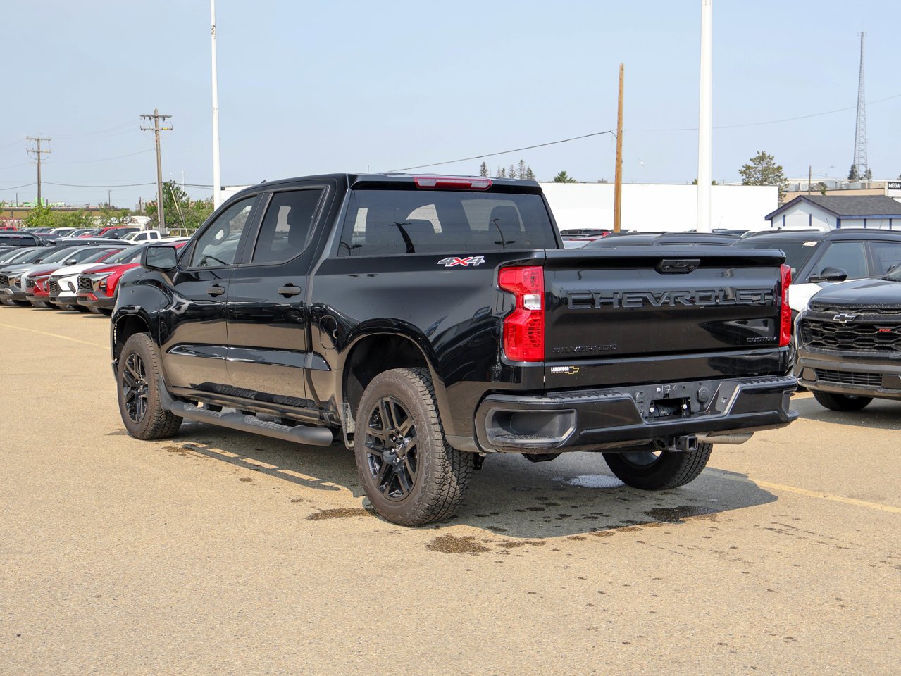 2024 Chevrolet Silverado 1500 4WD Crew Cab 147 Custom Black Sherwood Park - photo #9