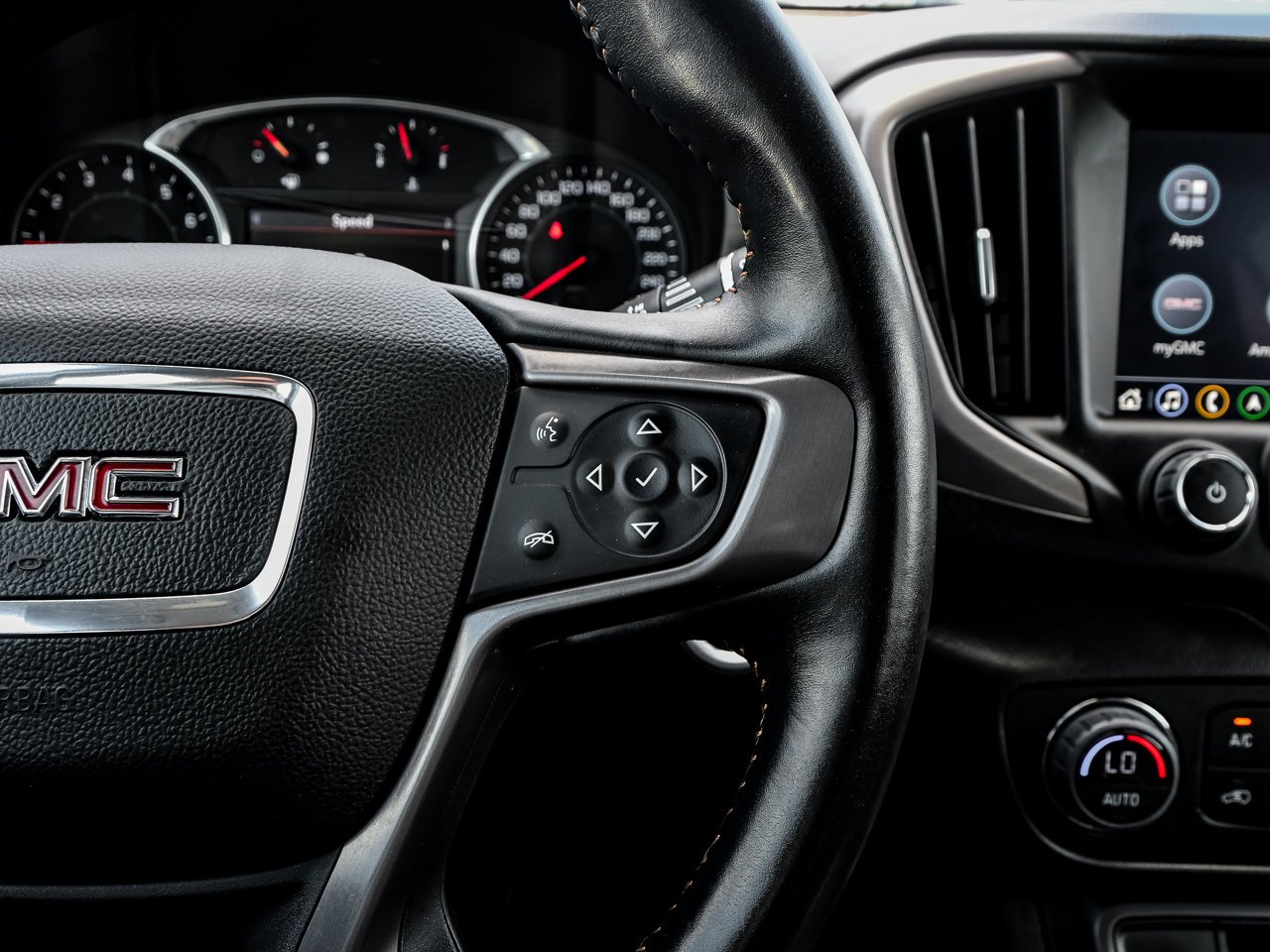 2022 GMC Terrain AWD 4dr AT4 Beige Sherwood Park - photo #25
