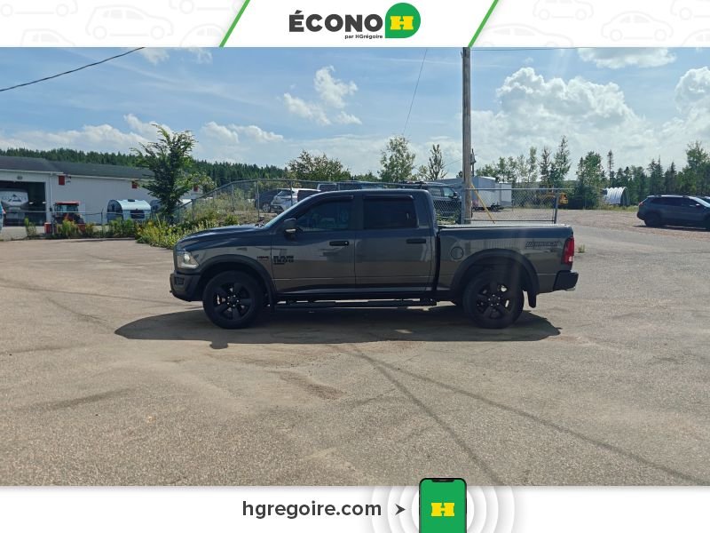 2020 Ram 1500 Grey Laval - photo #4