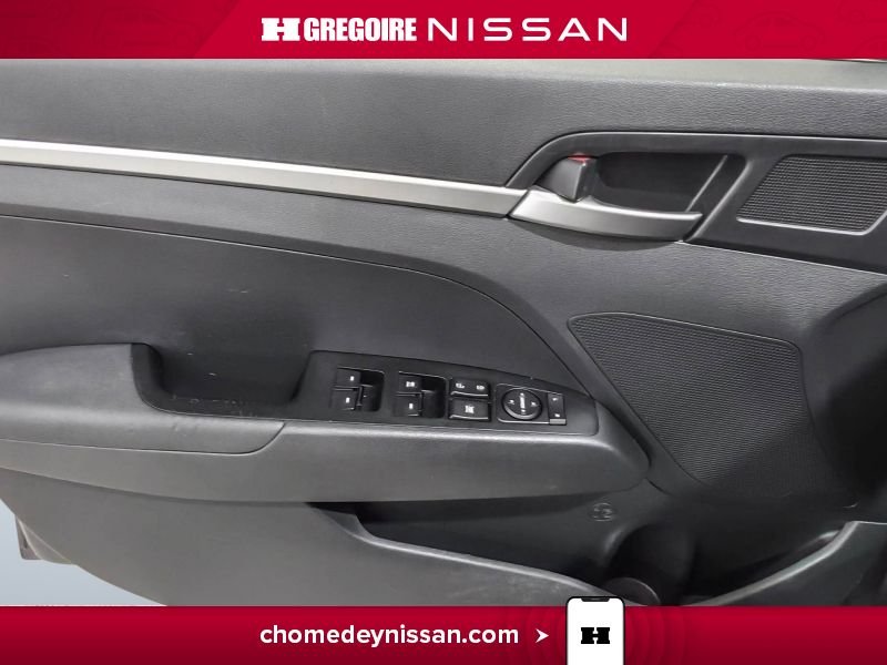 2019 Hyundai Elantra Grey Laval - photo #12