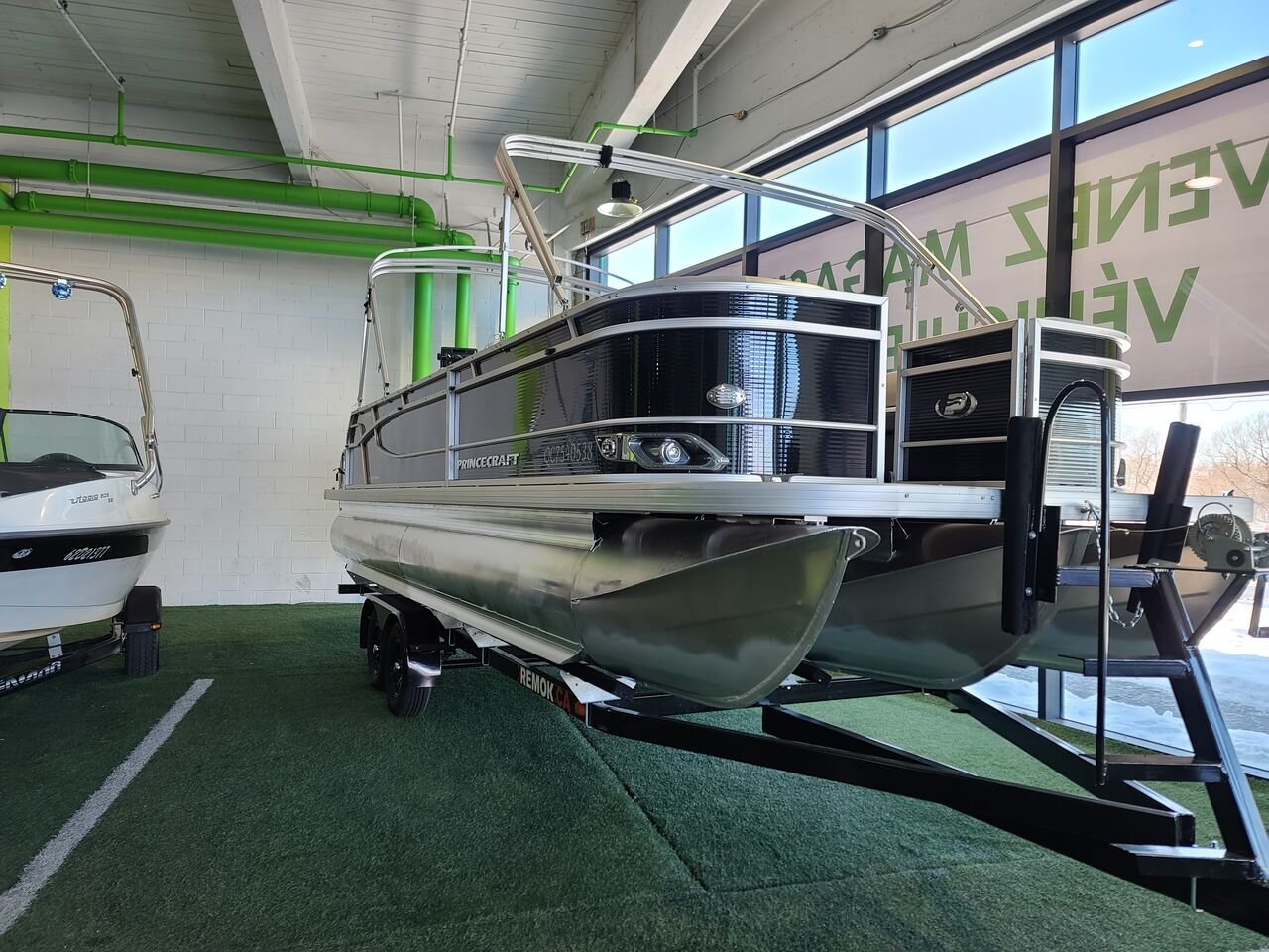 Princecraft Vectra 25rl 2021 Noir Longueuil, - photo #2
