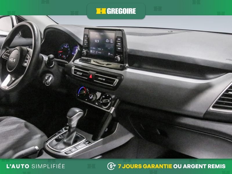 2023 Kia Seltos White Saint-Eustache - photo #31