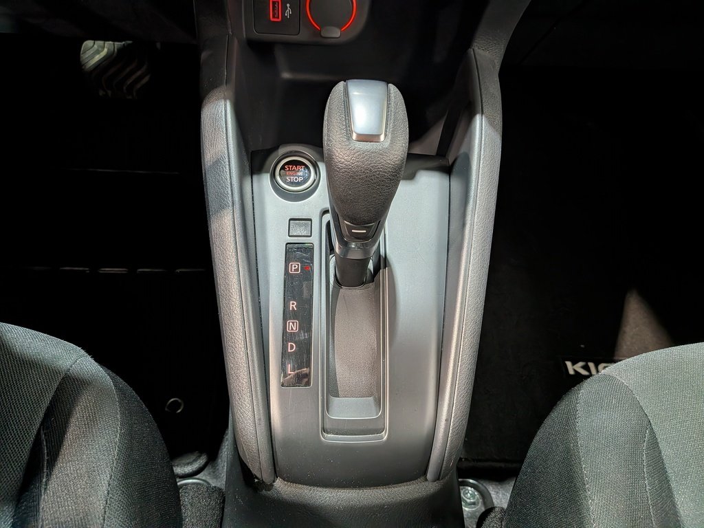 Nissan Kicks 2024 Blanc Val-David - photo #24