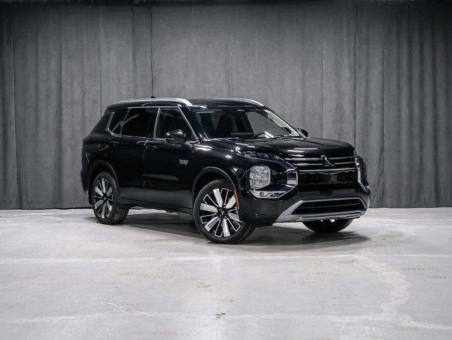 2026 Mitsubishi Outlander Plug-In Hybrid GT Black Diamond Premium Finish