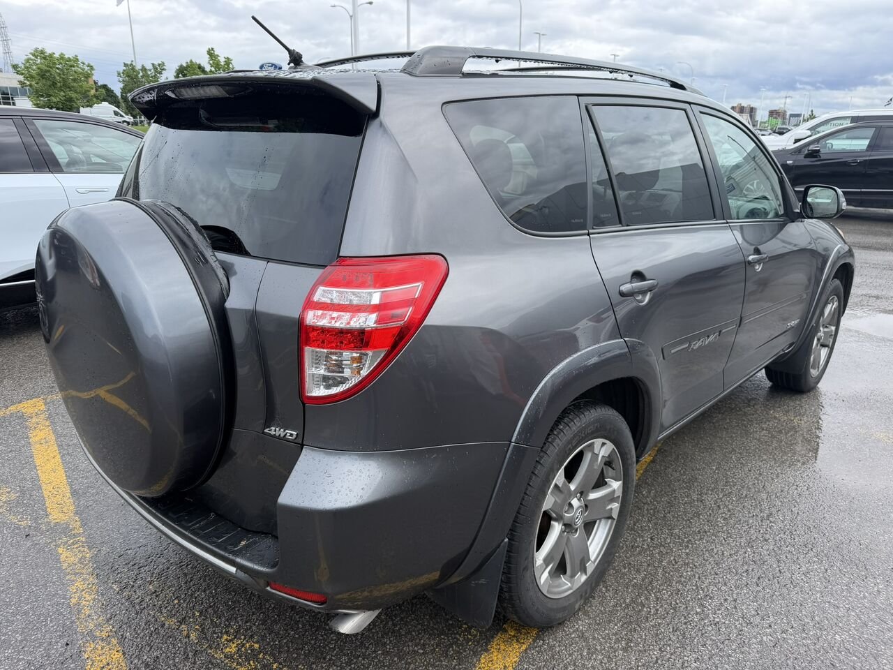 Toyota RAV4 SPORT **IMPECCABLE** 2010 Gris Laval - photo #11