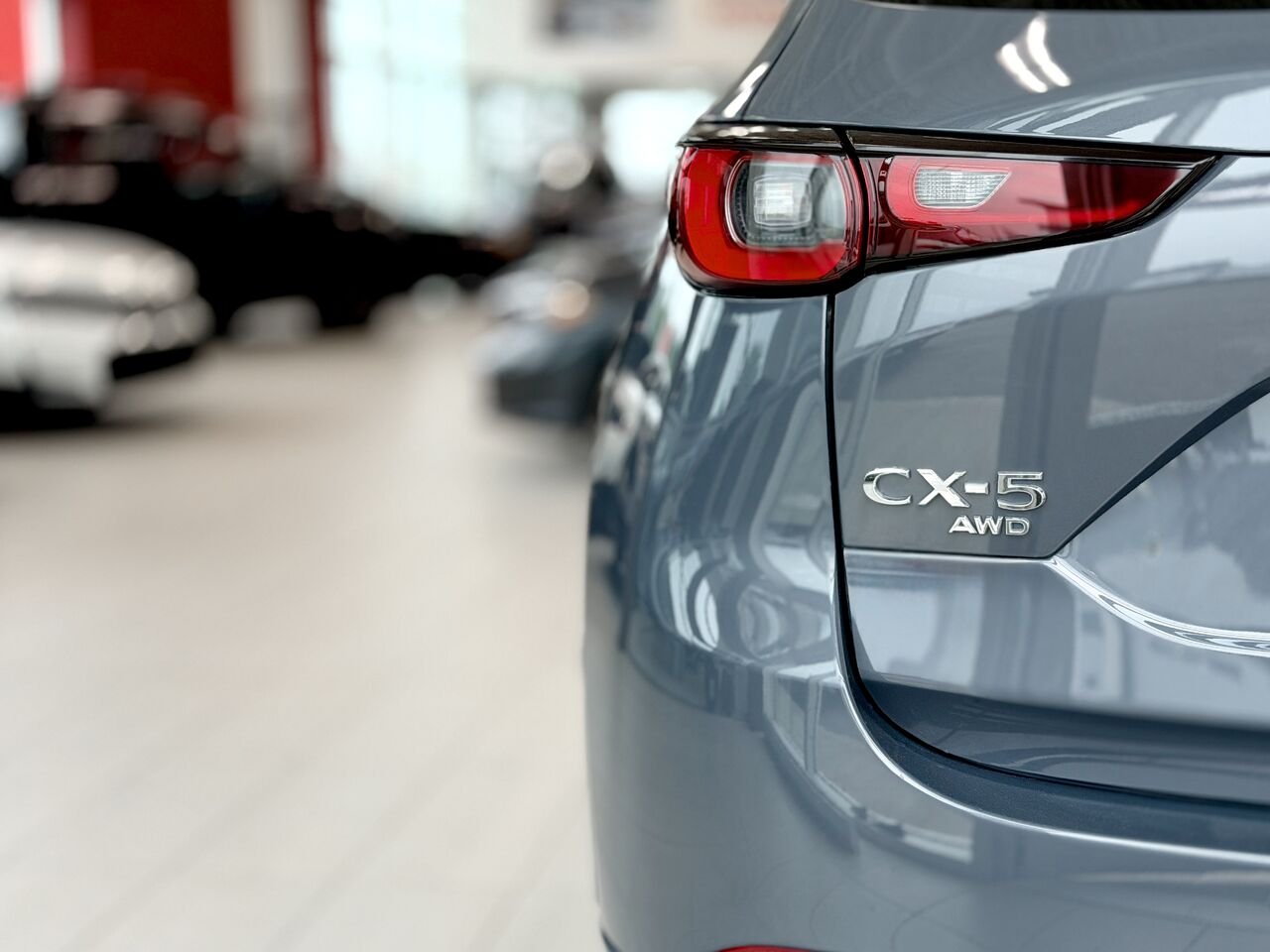 Mazda CX-5 2025 Gris Notre-Dame-des-Prairies - photo #12