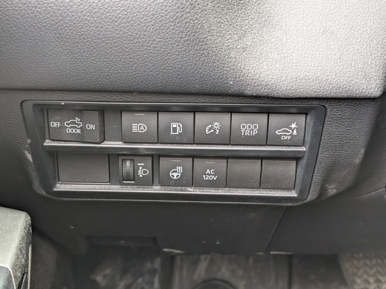 2023 Toyota Tundra hybride 5TFJC5ECXPX002254 Black Sherbrooke - photo #11