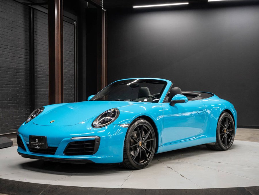 2017 Porsche 911 2017 Blue