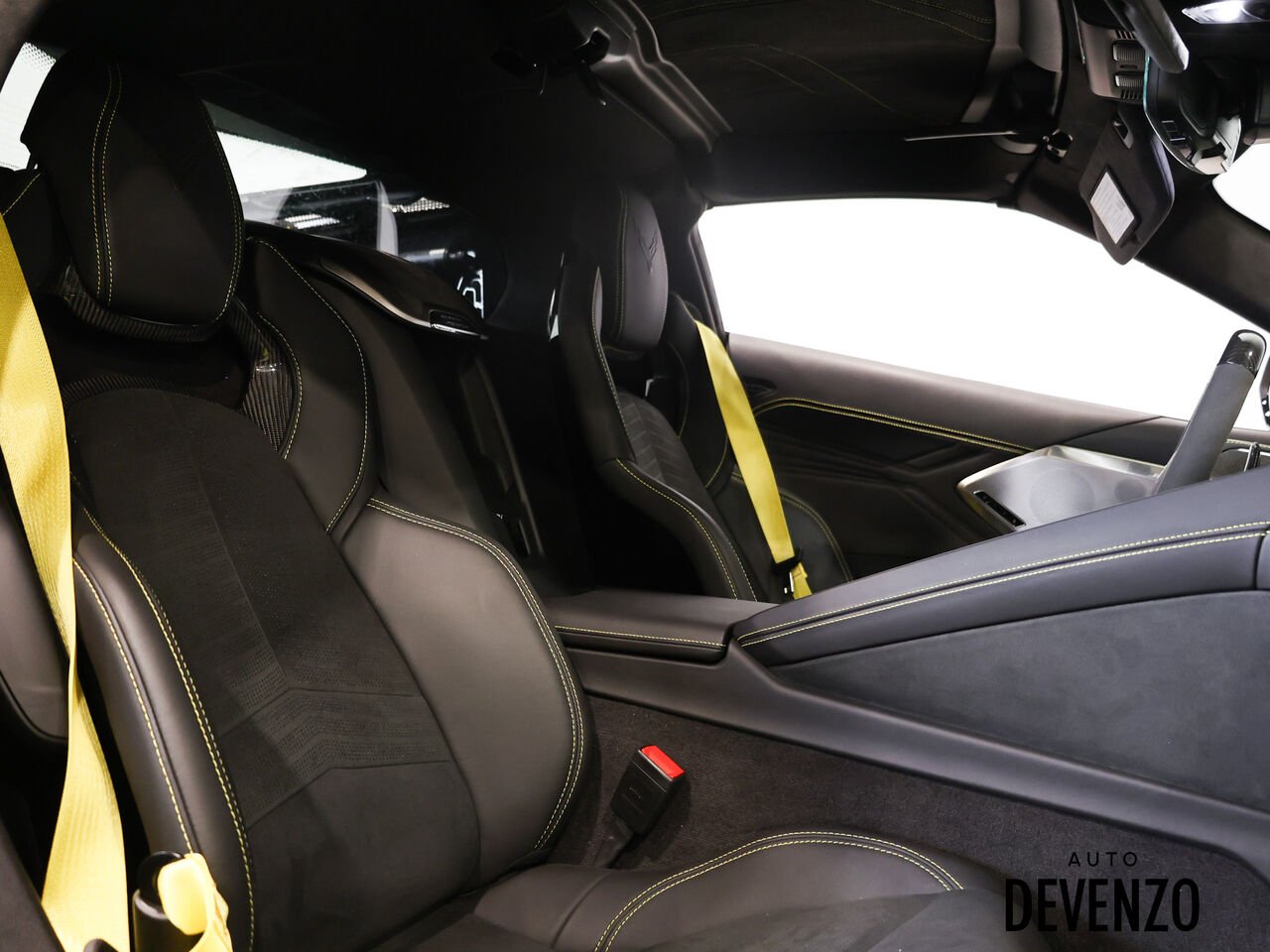 2024 Chevrolet Corvette Yellow Saint-Eustache - photo #11
