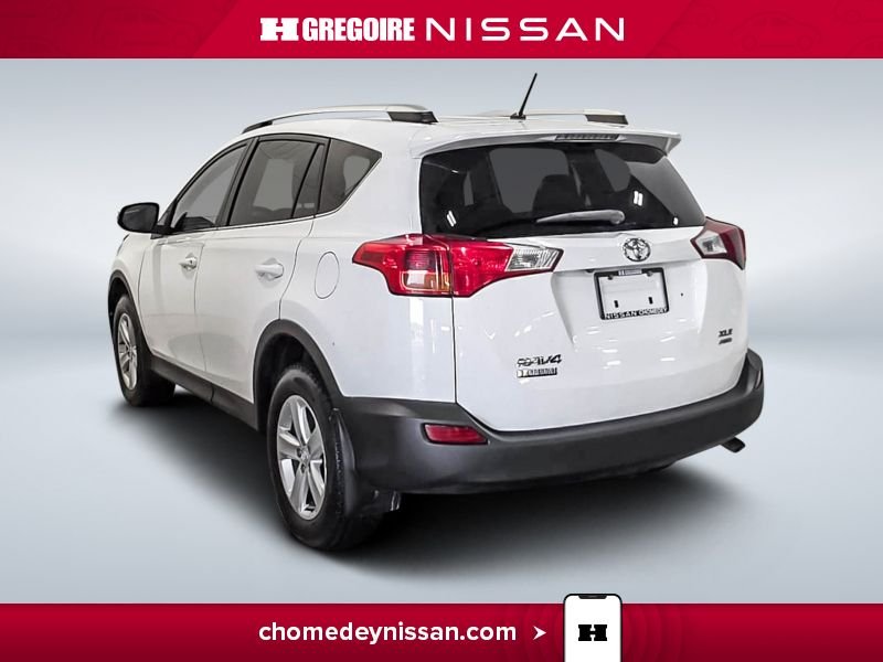 2013 Toyota Rav 4 White Laval - photo #5