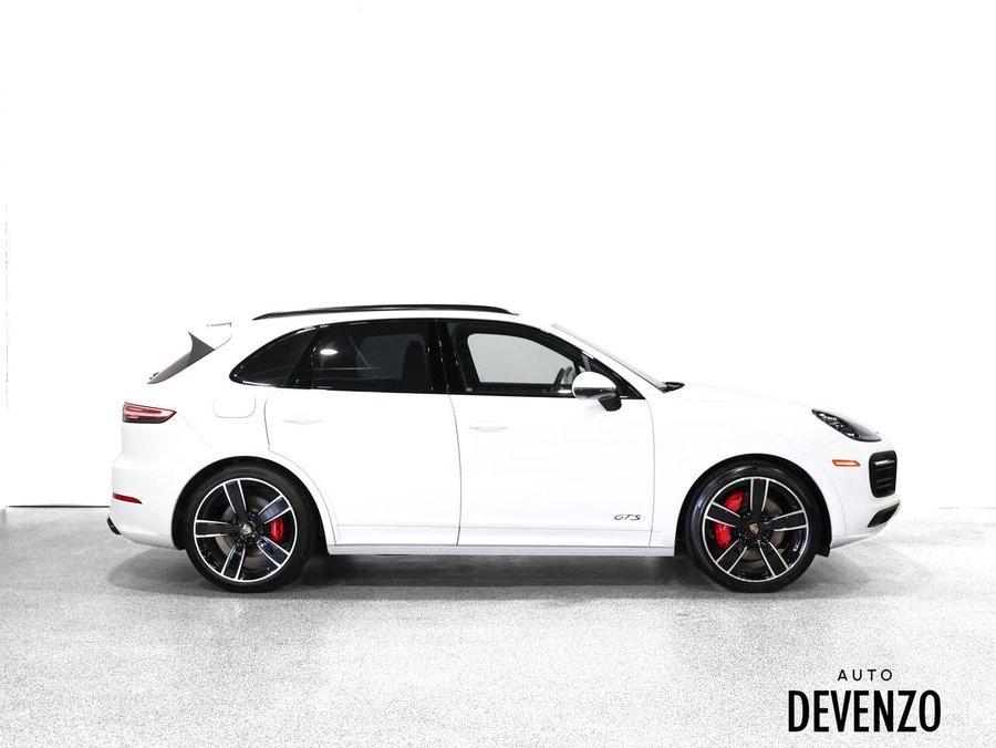 2022 Porsche Cayenne 2022 White