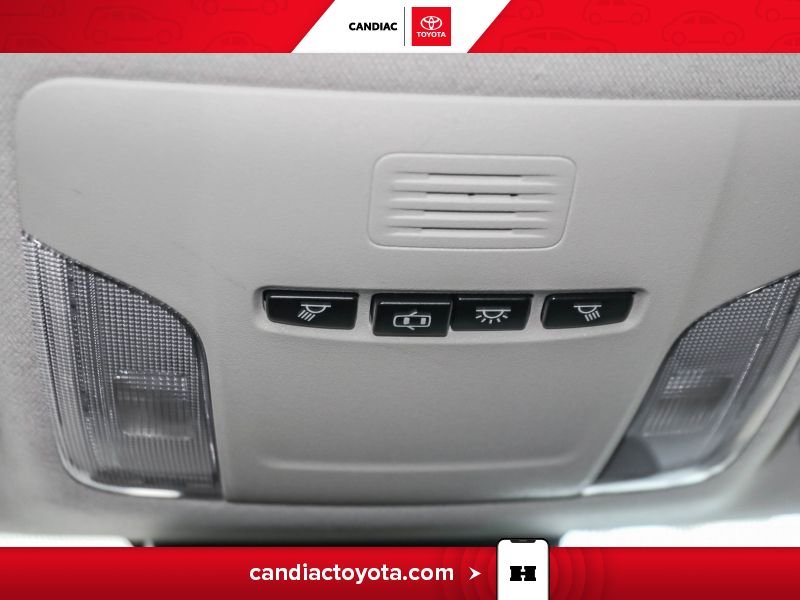 Toyota Corolla 2022 Noir Saint-Eustache - photo #28
