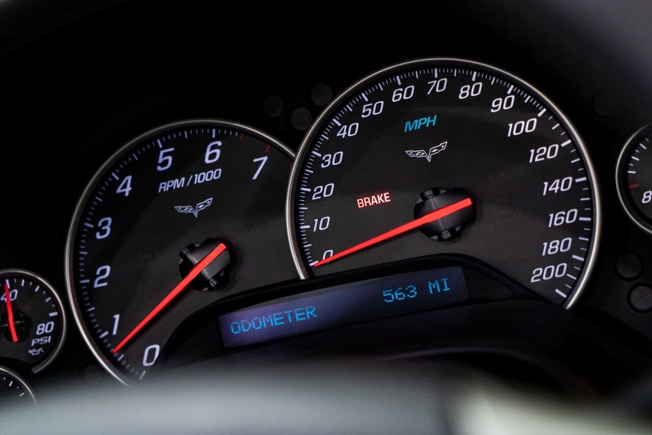2008 Chevrolet Corvette PRIX EN USD | With Only 900km (563mi) From New With Window Sticker Yellow Montreal - photo #74