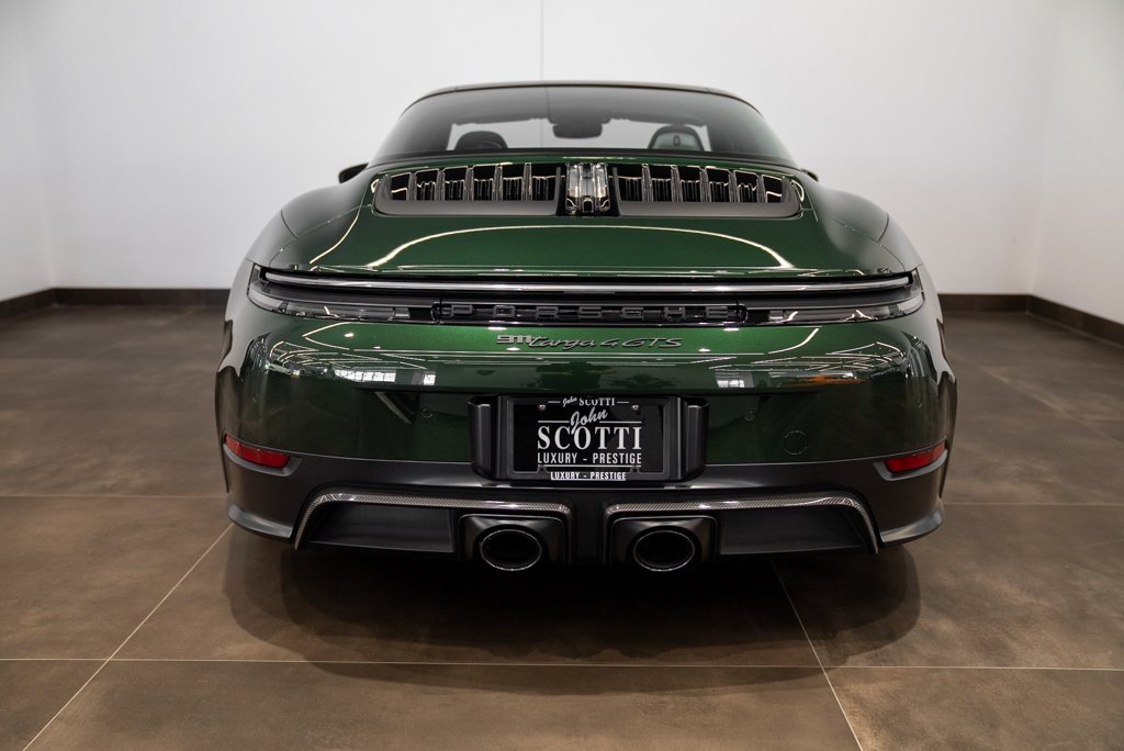 Porsche 911 Targa 4 GTS \\ No luxury TAX 2026 Vert Kirkland - photo #4
