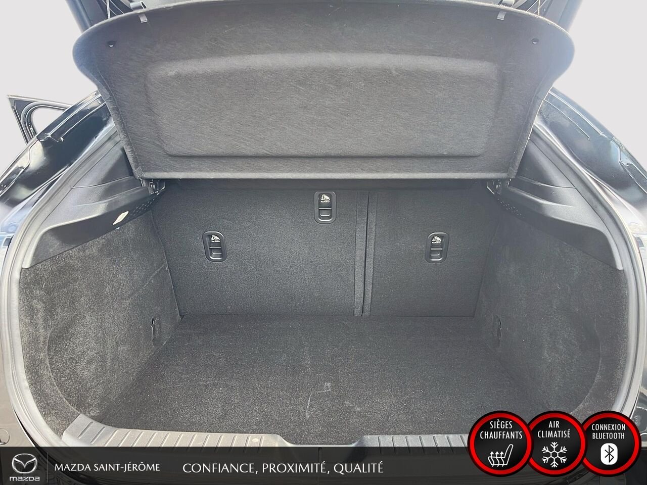 Mazda CX-30 GT | TOIT OUVRANT | CUIR | AWD | 2026 Noir Saint-Jérôme - photo #24