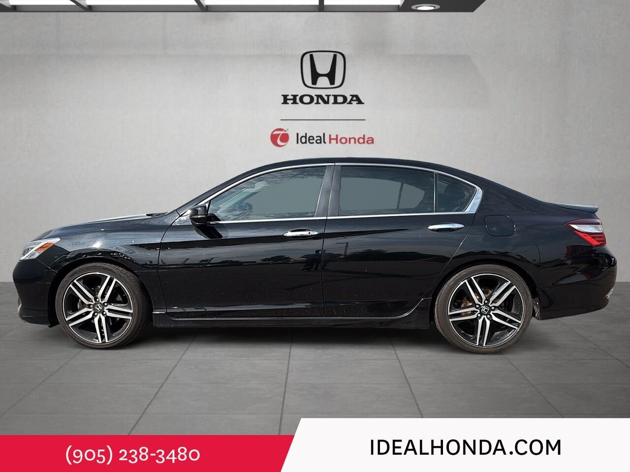 2017 Honda Accord Sedan Mississauga - photo #3