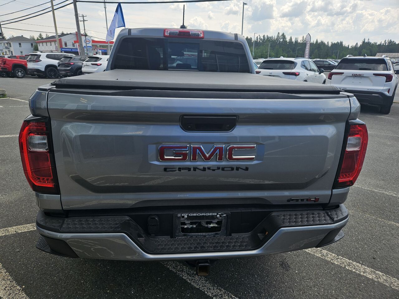 2024 GMC Canyon