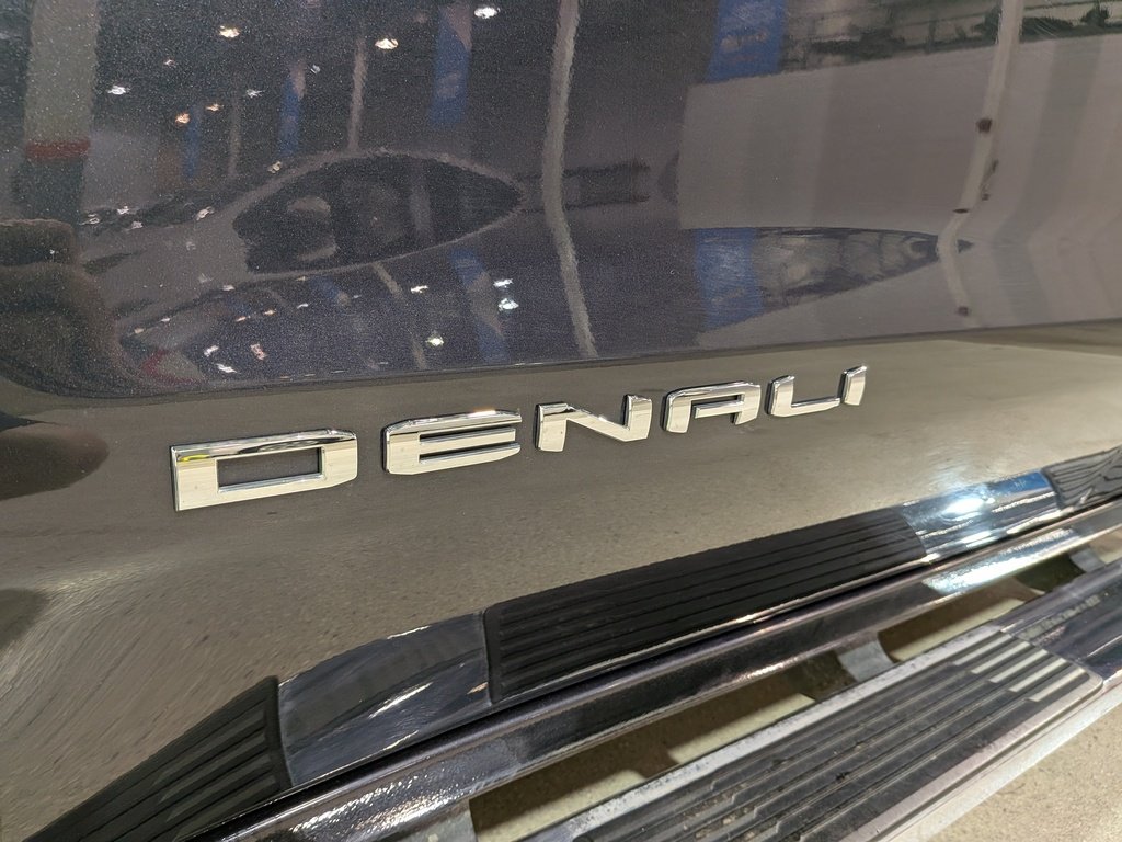 2023 GMC Sierra 1500 4WD Crew Cab 157" Denali Grey Val-David - photo #42