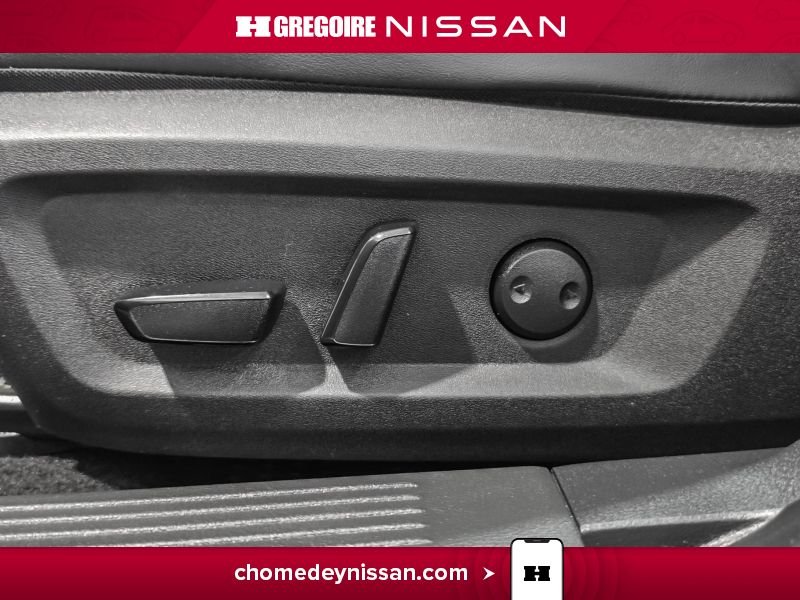 2024 Nissan Rogue Grey Laval - photo #16