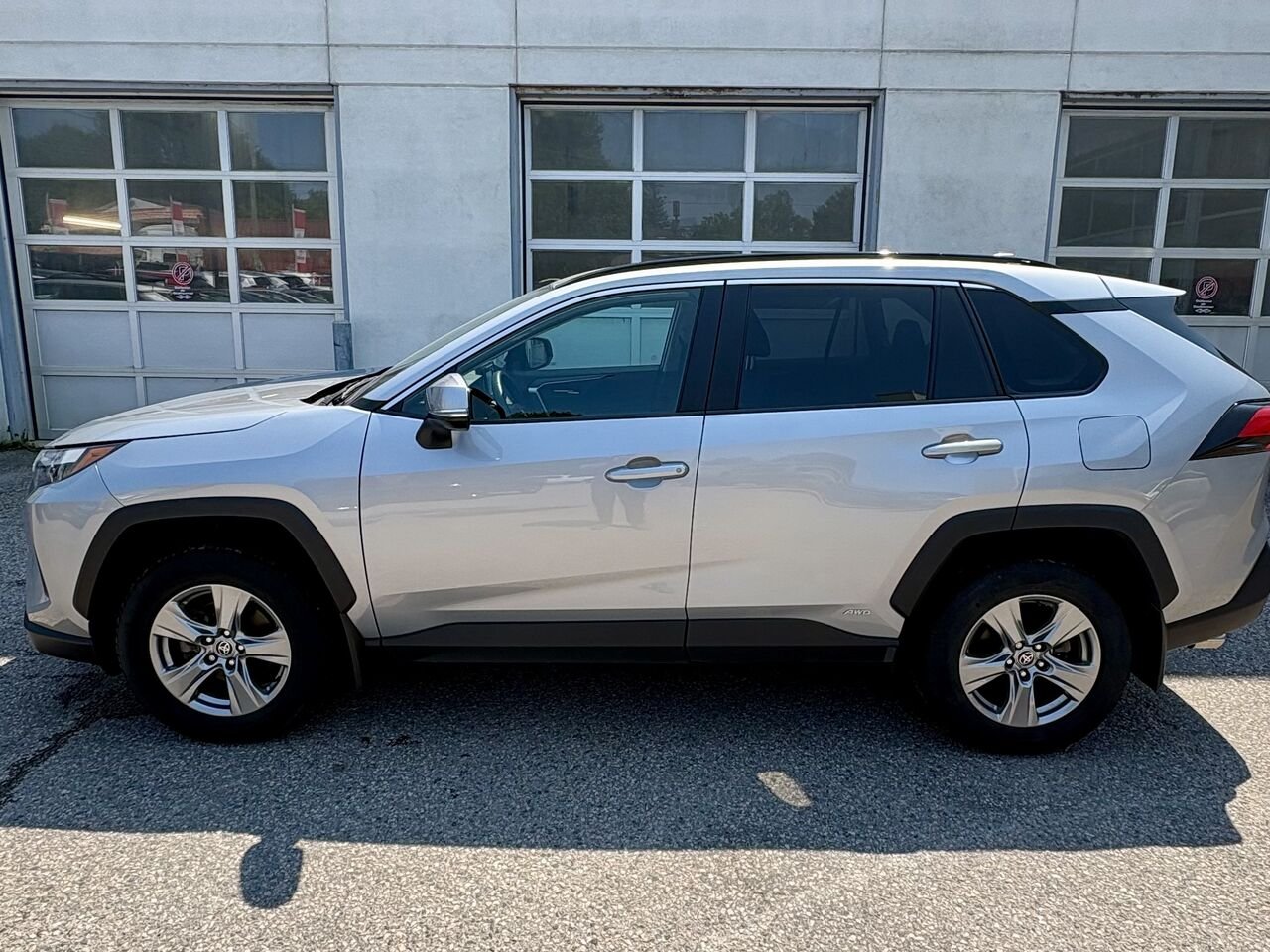 Toyota RAV4 2022 Gris Mont-Laurier - photo #12