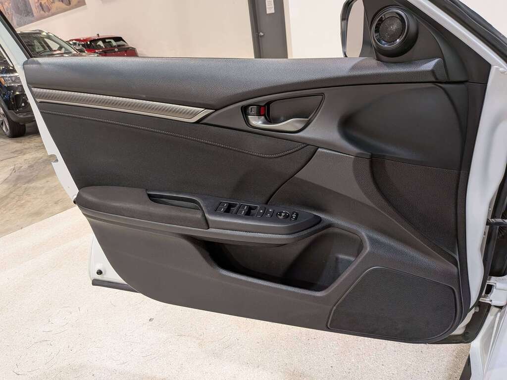 Honda Civic Hatchback Sport Manual 2019 Blanc Val-David - photo #32
