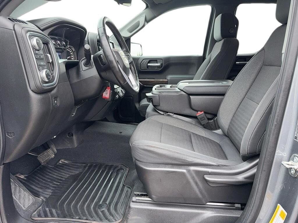 GMC Sierra 1500 NIV 1GTR9BEKXKZ303921 2019 Gris Chicoutimi - photo #8