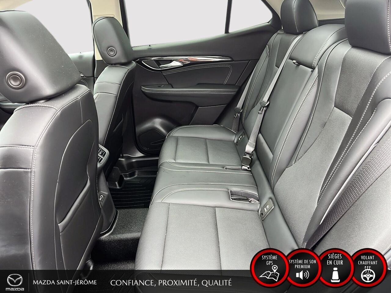 Buick Envision Essence | TOIT PANORAMIQUE | CUIR | AWD 2023 Gris Saint-Jérôme - photo #21