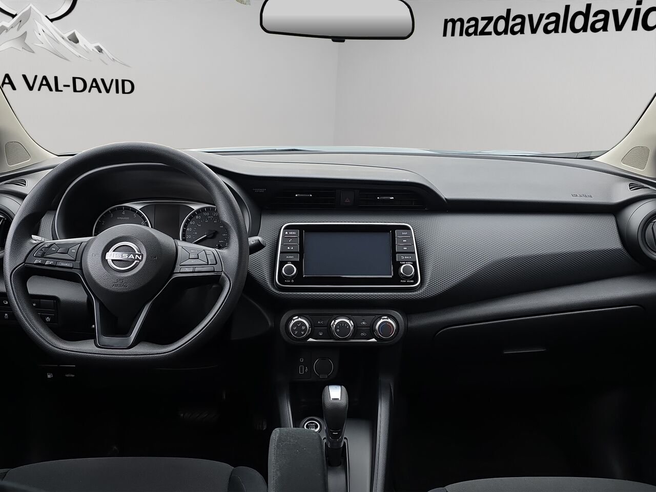 Nissan Kicks S TA, commande audio au volant, bluetooth 2024 Blanc Val-David - photo #7