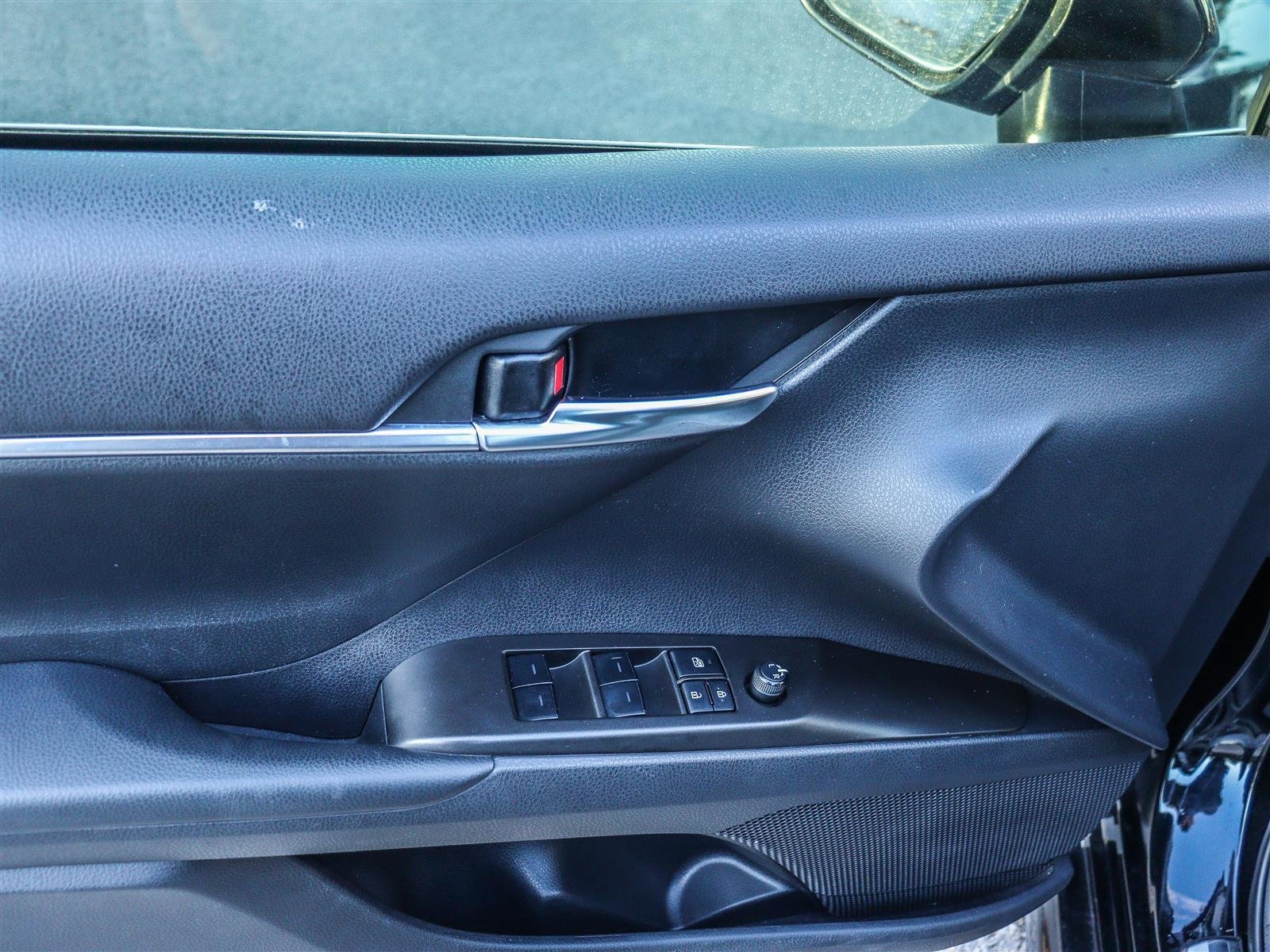 2024 Toyota Camry SE Ottawa & Gatineau - photo #9