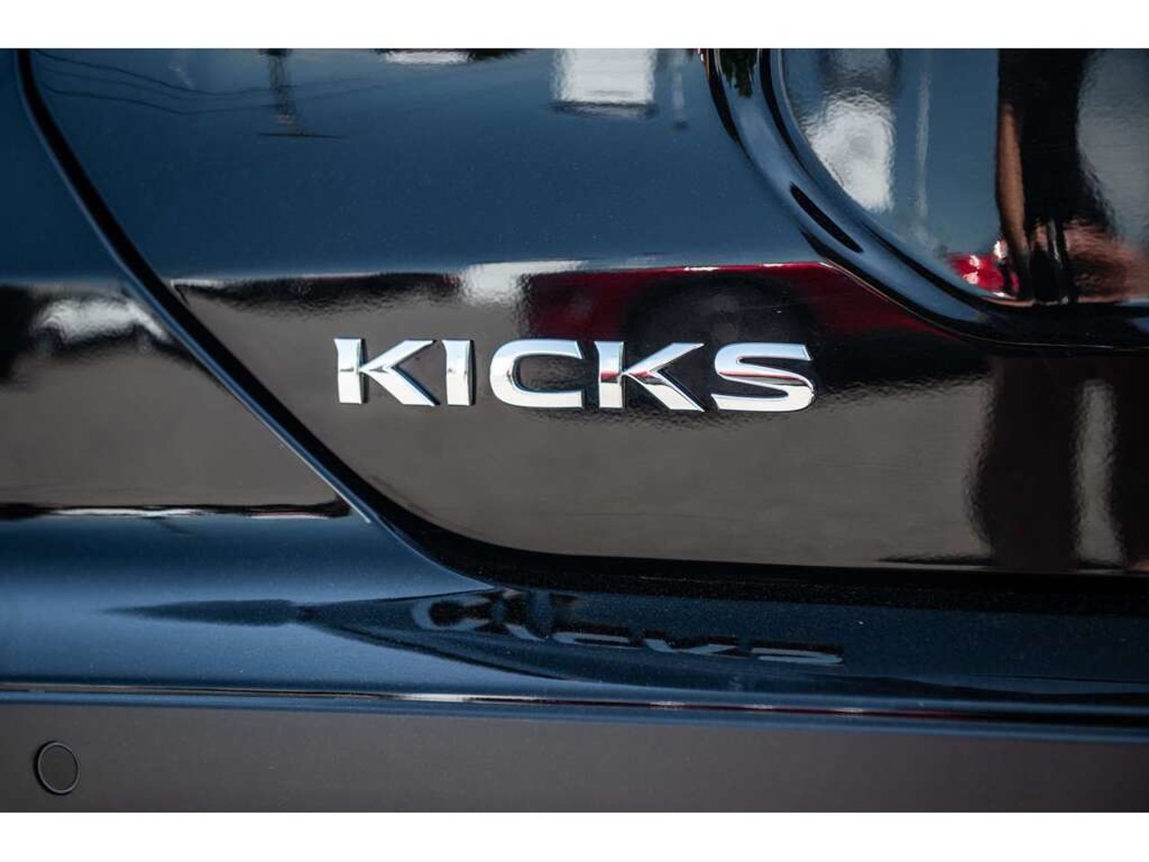 Nissan Kicks Play 2025 Argent Sainte-Julienne - photo #7