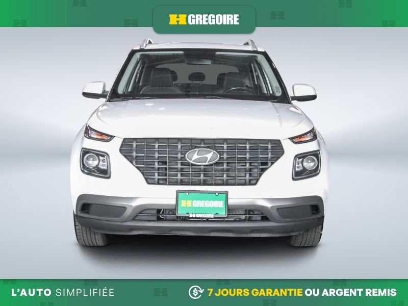 Hyundai Venue 2021 Blanc Blainville - photo #1