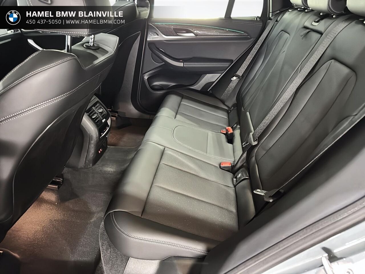 BMW X3 M40i xDrive véhicule d'activités sportives 2024 Gris Blainville - photo #9