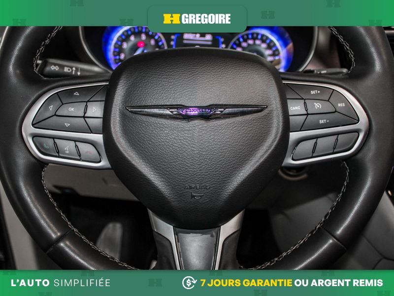 2024 Chrysler Grand Caravan Black Blainville - photo #26