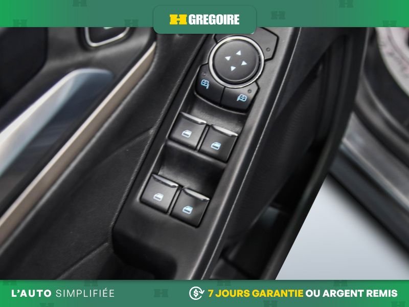 2022 Ford Escape Grey Laval - photo #18