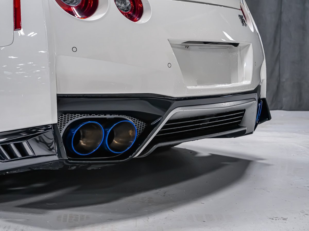 Nissan GT-R PREMIUM 2023 Blanc Montréal - photo #12