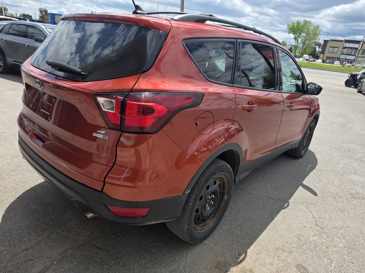 2019 Ford Escape Orange  - photo #6